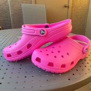 NWOT Hot Pink Crocs